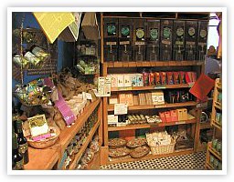 Zingerman's food shelves